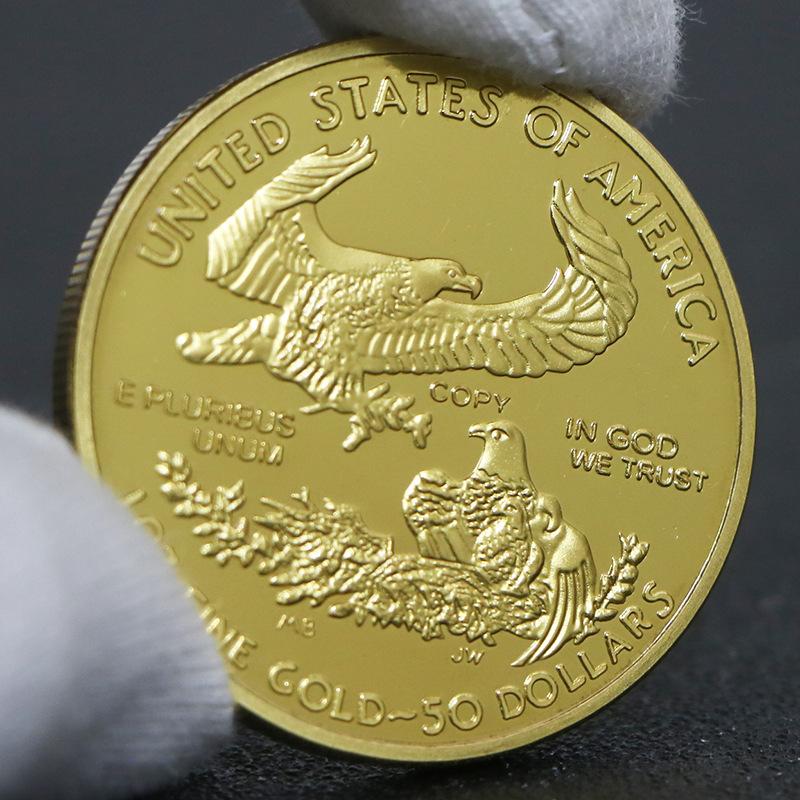 2022 Zlatá mince Socha Svobody, Pamětní mincovní odznak, Pozlacený, Orel Oceán, Štastná mince