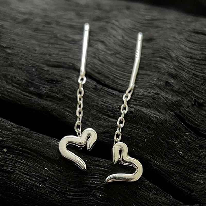 Small Niche Design, Heart-shaped Earrings, Women s Sweet Temperament, Versatile, Simple and Fashionable, Heart-shaped Earrings, Women s Earrings