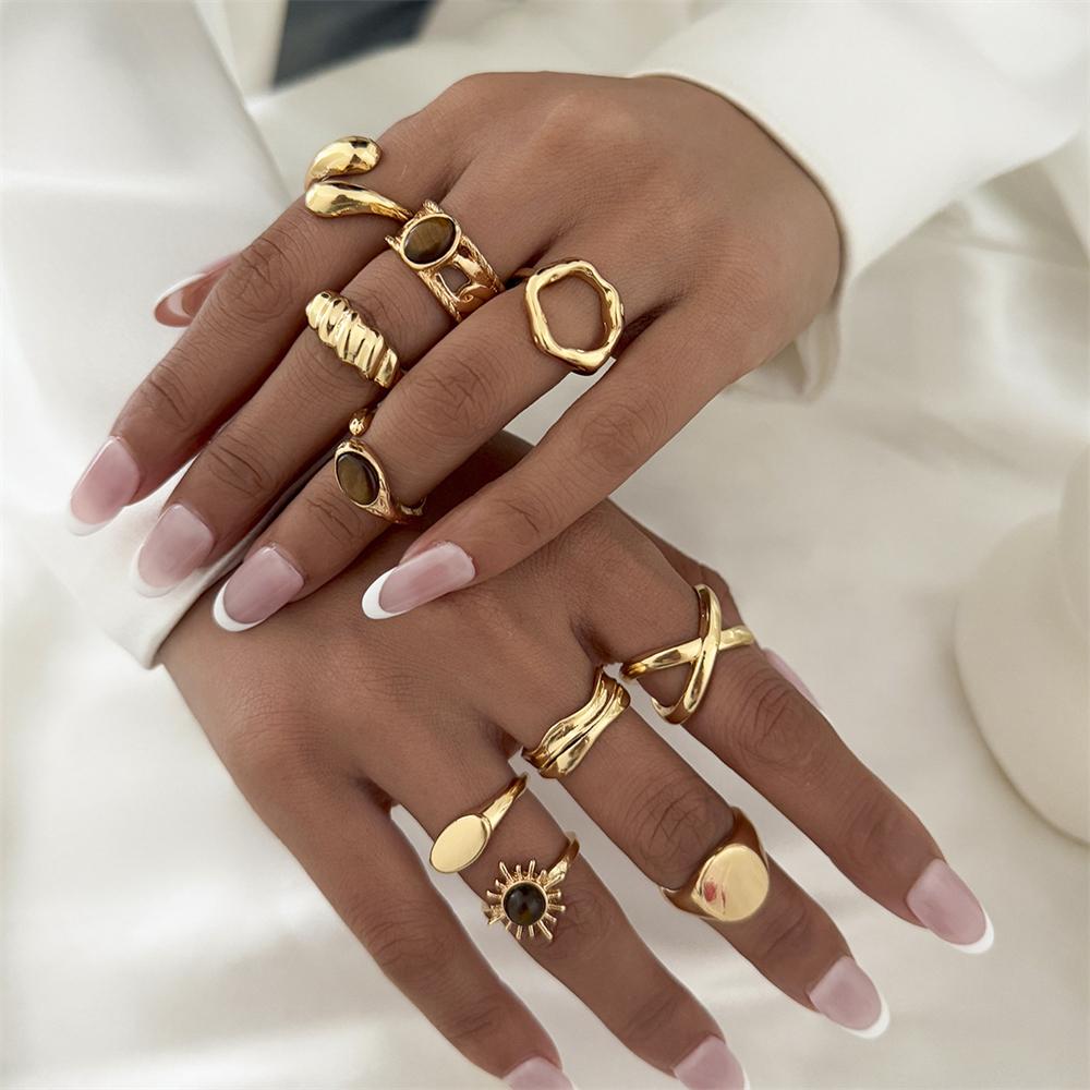 10Pcs/Set Vintage Irregular Textured Ring Set For Women Gold Plated Tiger Eye Sun Cross Geometric Knuckle Join Rings Jewelry