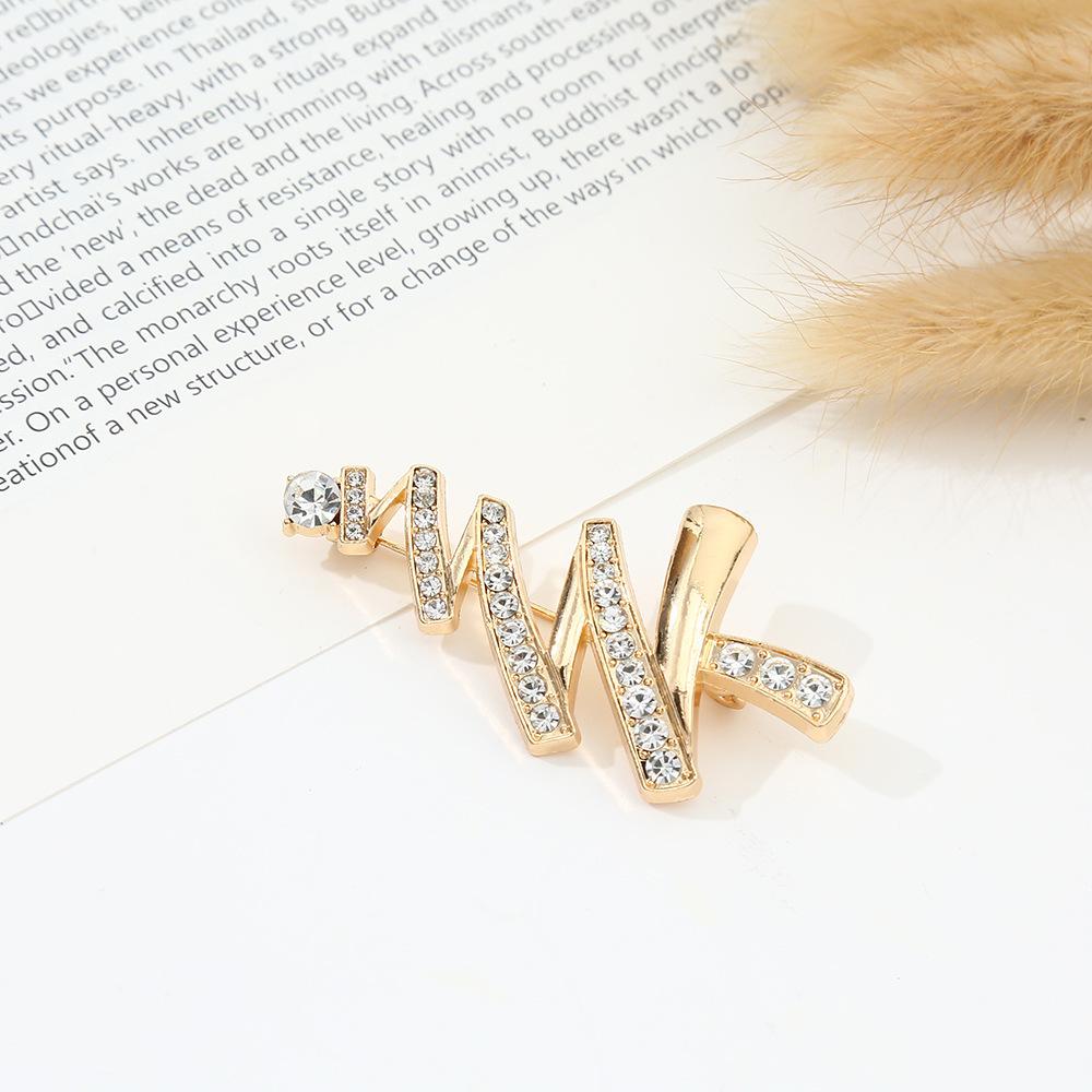 

Luxury Creative Super Flash Micro-inlay Zircon Christmas Tree Brooches for Women Men Unisex Temperamental Corsage Jewelry Gifts