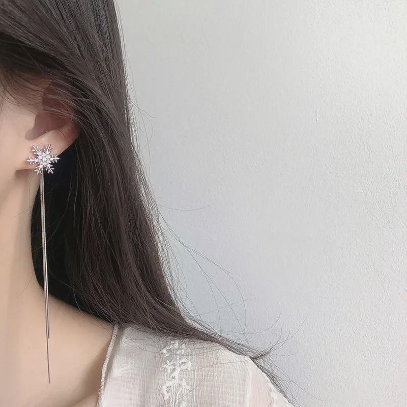 Koreanische Schneeflocken-Quastenohrringe für Damen - Schlichtes Nischendesign