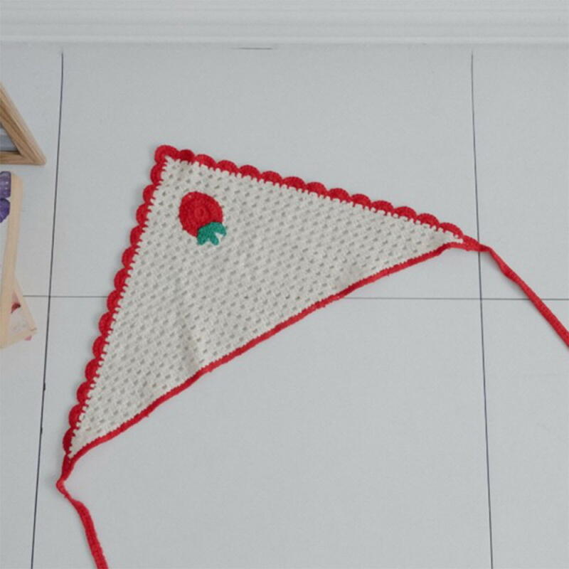 Women's triangle wave cute scarf