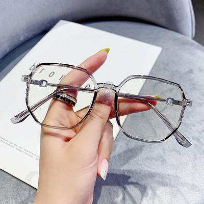 Occhiali e accessori – Occhiali da lettura e computer