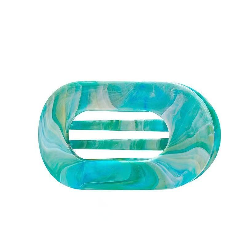 

Marble Gradient Oval Claw Hair Clip - Gentle on Hair, Stylish Design, Premium Quality 10cm