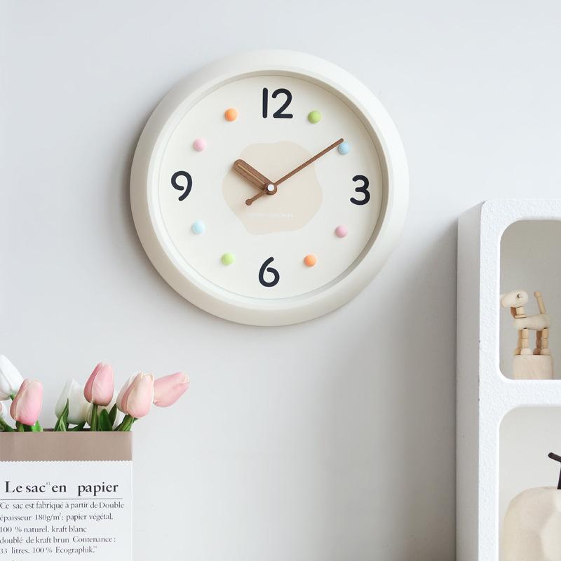 Clock Wall Clock Living Room 2025 New Home Fashion Silent Simple Creative Clock Wall Cream Wind