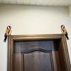 1 Pair Bird Door Topper Rustic Bird Shape Door Frame Corner Sculpture Wooden Wall Art Sign for Bedroom Living Room