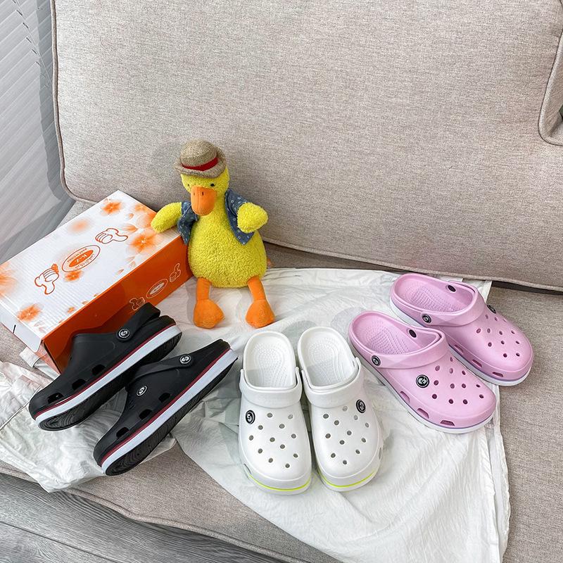 New hole shoes women's summer outer wear couple student cute beach shoes sandals shoes non-slip
