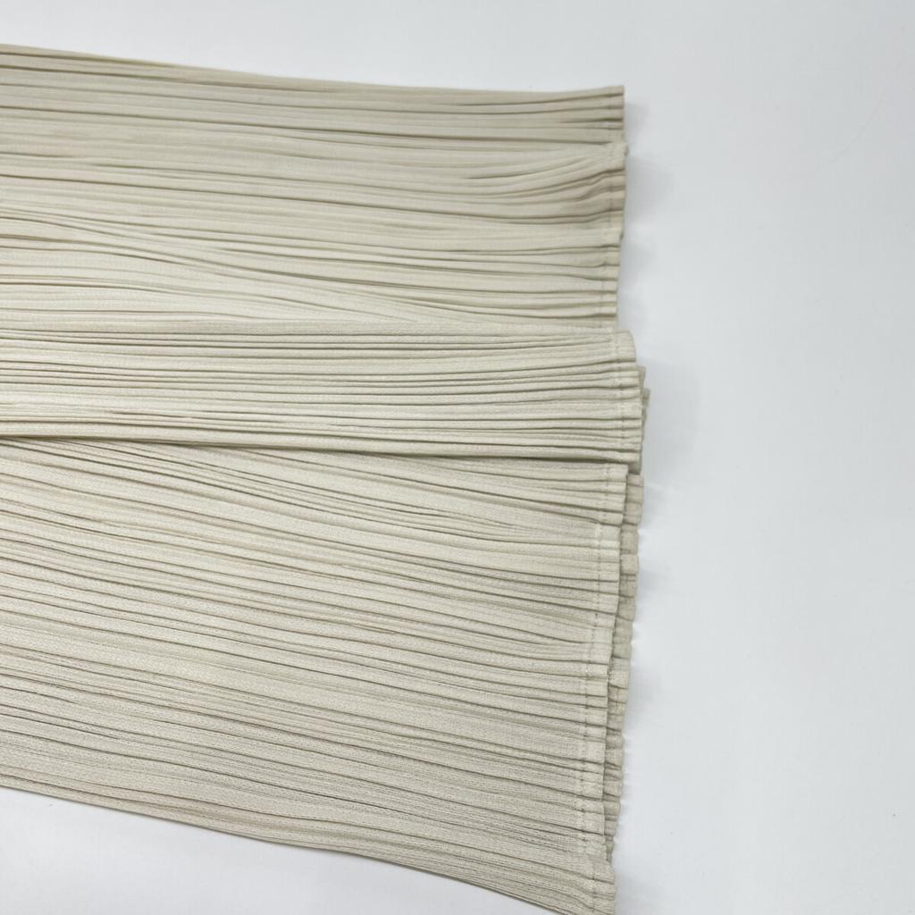 PLEATS PLEASE Beige PP01-JF503 Polyester Pants Bottoms 2 beigeUsed