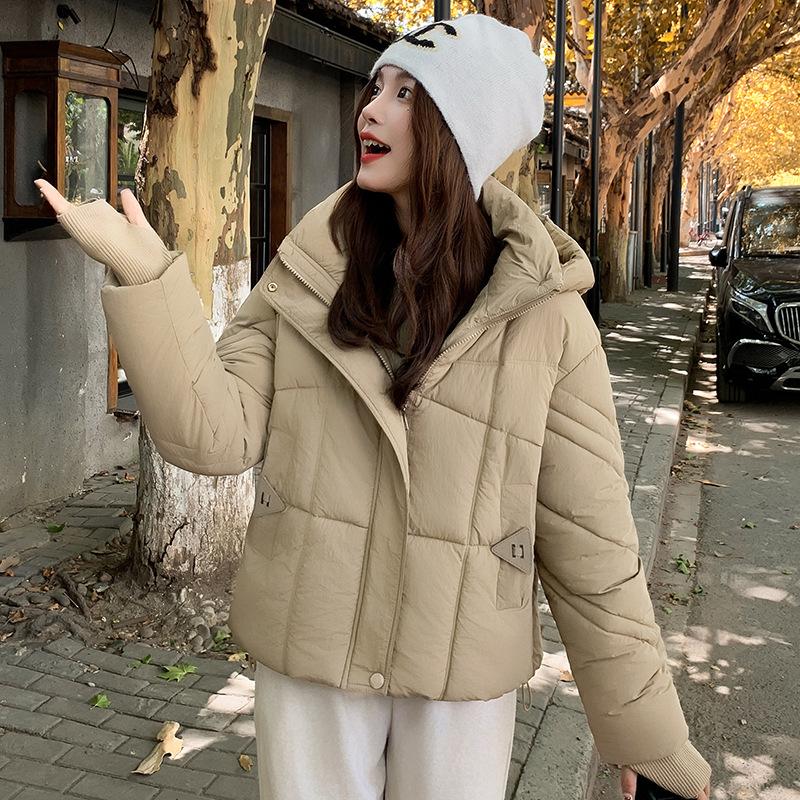 Padded clothes, down padded clothes, women's new fashion padded jackets, loose and thickened gloves, hooded jackets.