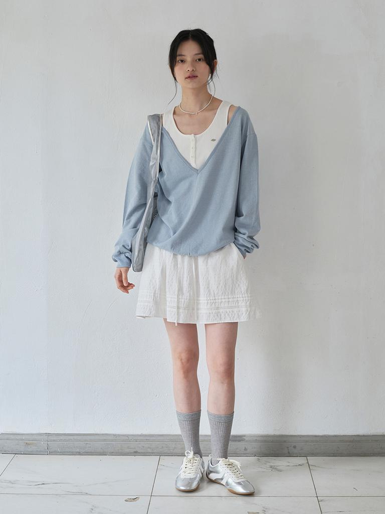 MOAT Deep V-Neck Sweatshirt (Pale Blue)