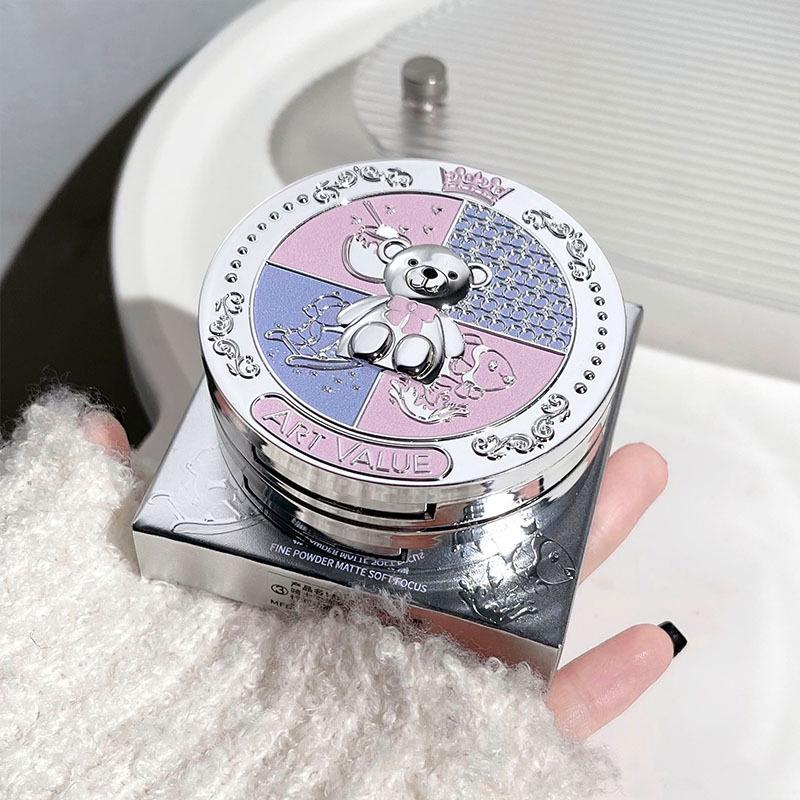 Art Value Little Bear Knight Matte Waterproof Setting Powder - Natural, Versatile Soft Focus for a No-Makeup Look