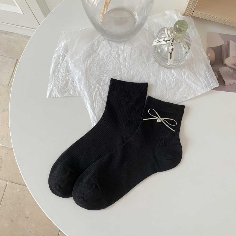 

Женские весенне-летние полые простые антибактериальные бесшовные дышащие сетчатые носки с милым бантиком 1 pair чёрный