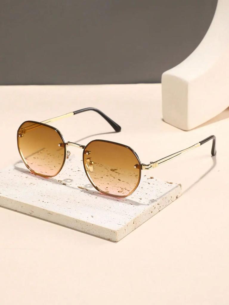 1PC Fashion Geometric Metal Oversized Frame Men Sunglasses For Women Outdoor Daily Life Shades Eyewear Accessories.