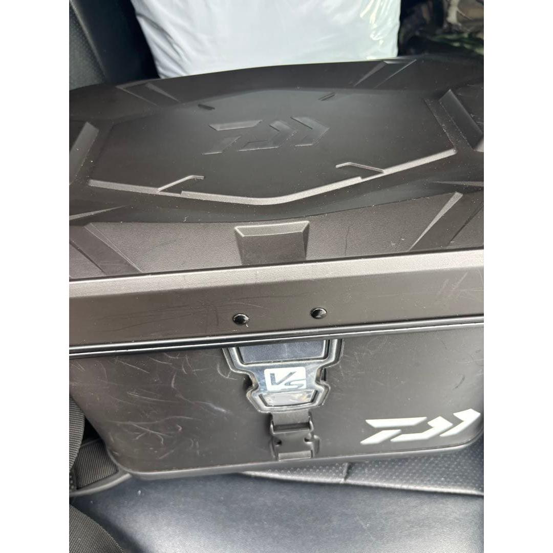 Used Daiwa Tackle Bag S36(A) Black Case Set of 5