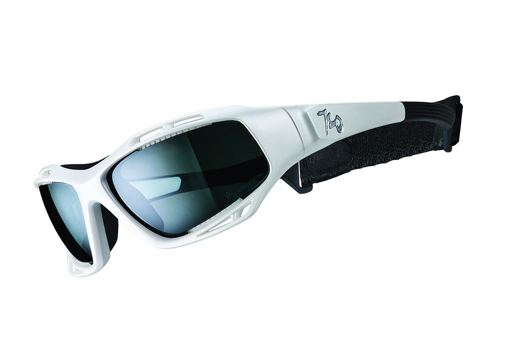 720armour Stingray Series Sports Sunglasses Polarized Lens Model White x Smoke Matte Pearl Smoke B330-2-PCPL White/Polarized