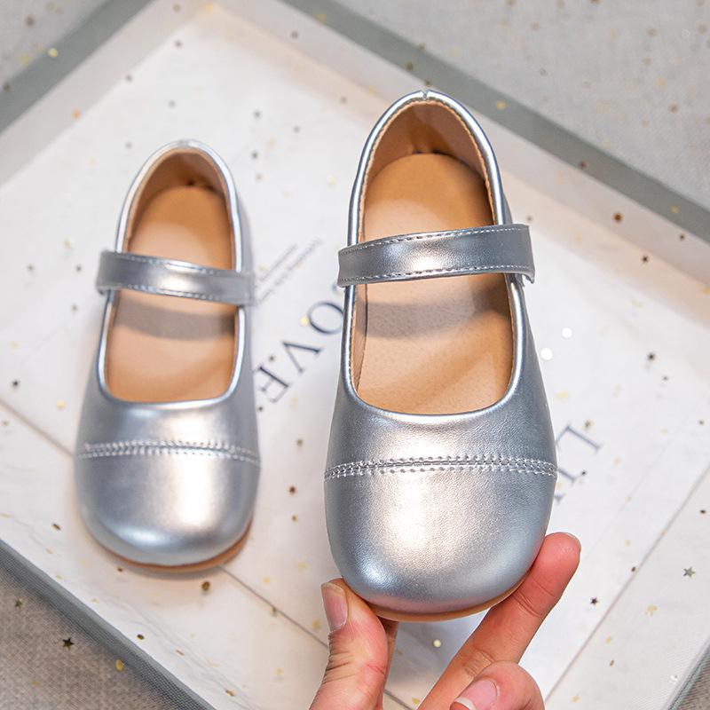 Girls' leather shoes, new spring model, children's shoes with soft soles, princess shoes for girls, trendy and stylish single shoes for spring and