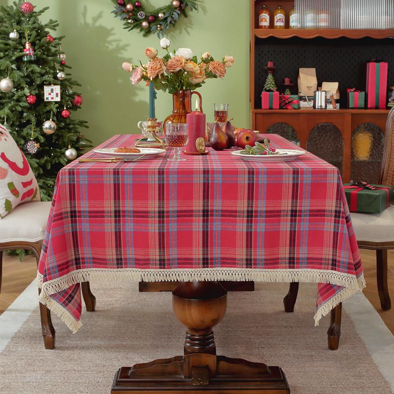 Yarn-Dyed Polyester-Cotton Festive Christmas Decoration Fringed Tablecloth Red And Green Plaid Coffee Table Tablecloth Dining Table Cloth