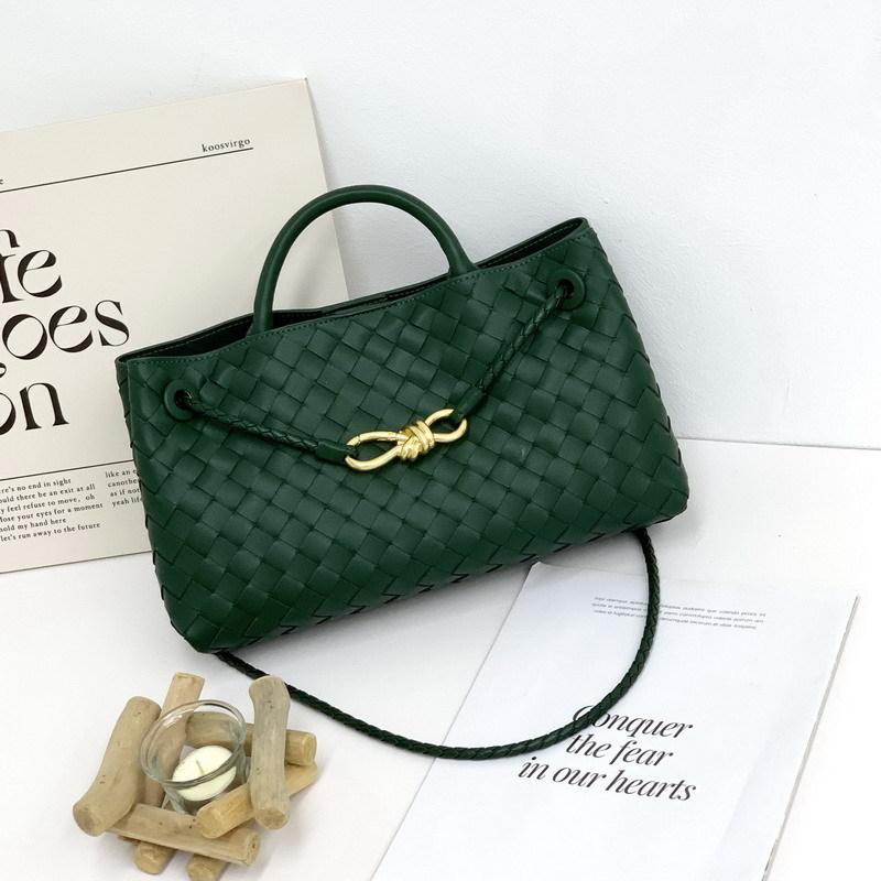 Direktverkauf ab Werk Old Money Stil 2026 neue Leder-Einkaufstasche handgewebte Damentasche Umhänge-Tragetasche Unterarmtasche