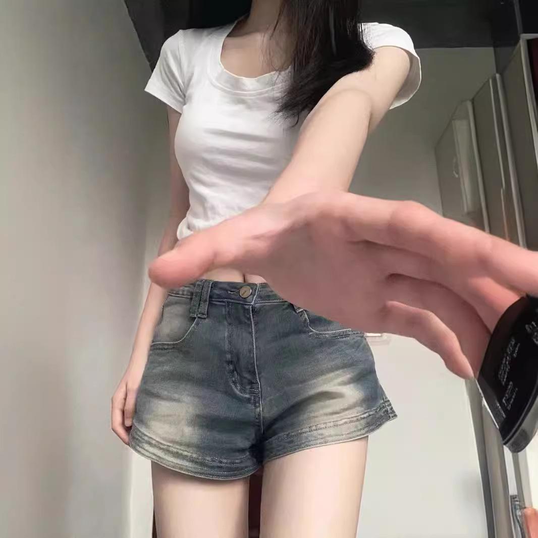 

Women s Summer High-Waisted Wide-Leg Denim Shorts: Trendy Slimming Pear-Shaped Hot Pants for High School Students XL