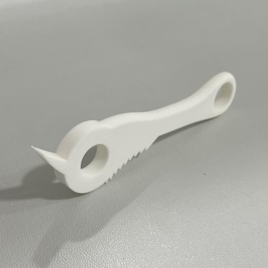 Abridor de Latas Seguro para las Manos Impreso en 3D Herramienta de Agarre Fácil para Apertura Sin Esfuerzo Previene Cortes PLA Gadget de Cocina Moderno