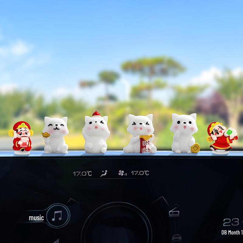 Charming Fortune Puppy Car Dashboard Ornament - Cute Interior Decoration Accessory