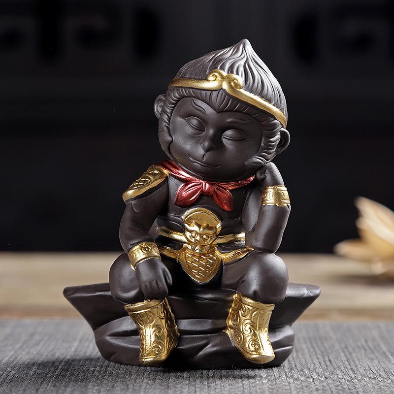 1pcs Creative Chinese Mythology Series Crafts Simple Monkey King Figurines Fashion Home Decoration Crafts Ceramic Ornaments
