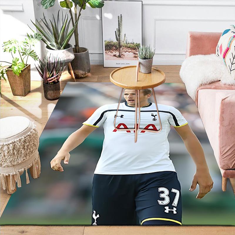 1pc Tottenham Hotspur Football Player Rug, Office Carpet Indoor Outdoor Entrance Doormat, Non-Slip Soft And Comfortable, Living Room. DT707086