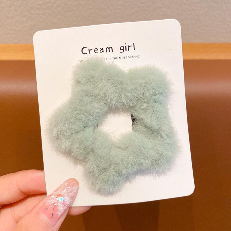 Fluffy Beige Korean Minimalist Five-Point Star Hair Clip