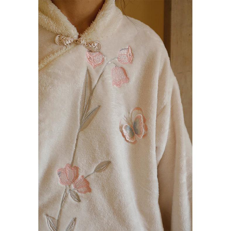 Autumn and winter retro gentle temperament butterfly take-off embroidered flannel disc buckle Republic of China style small stand-up collar pajama set