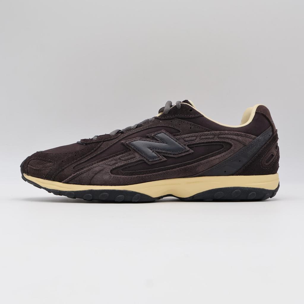 U204L5I7 AURALEE A New Balance 204L "Brown" (Men's)
