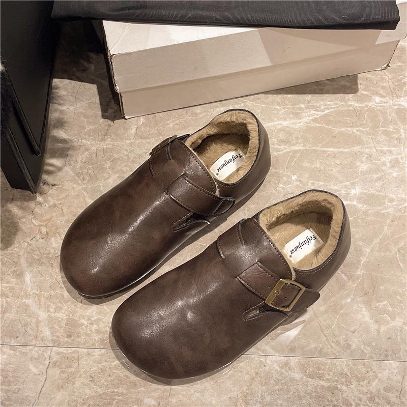 

Мягкая кожа ретро шапка-бини туфли женские 2024 зима бархатные хлопковые туфли пряжка ремня универсальные британские теплые маленькие кожаные туфли 40