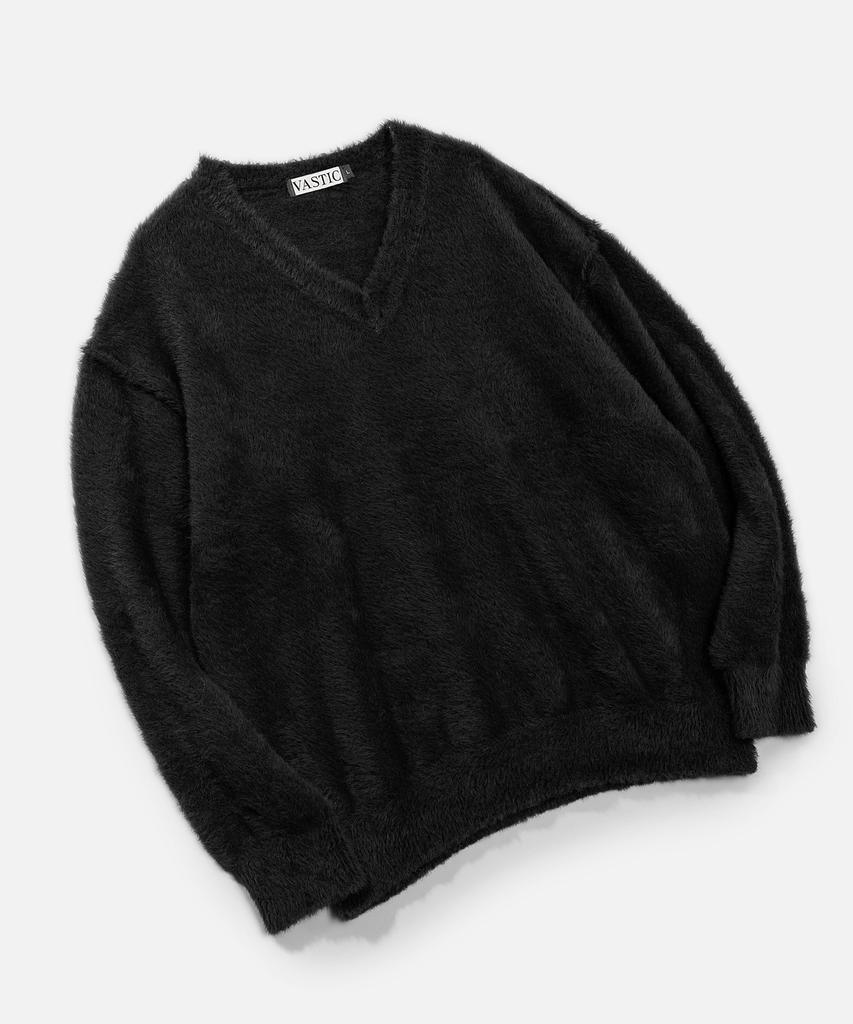 VASTIC Hairy Reverse V-Neck Knit_Black