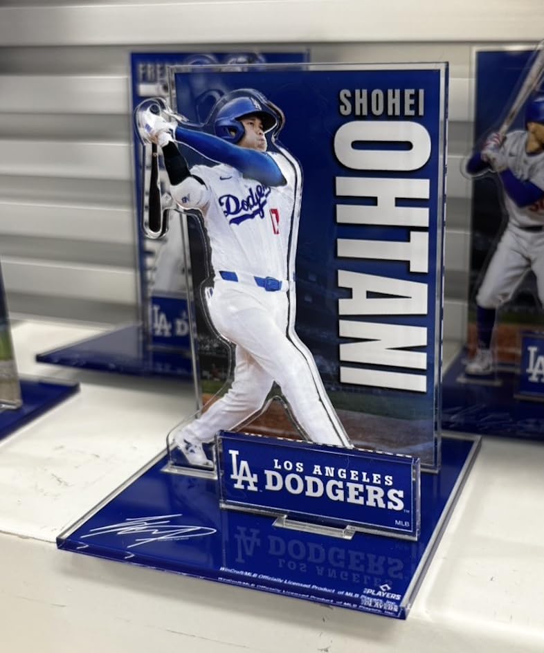 Shohei Ohtani Acrylic Stand, Los Angeles Dodgers Batter, First Official MLB Acrylic Stand (10cm Tall)