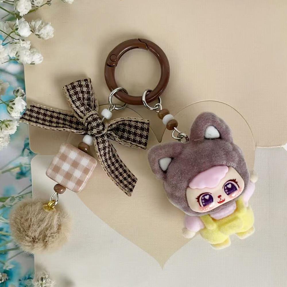 Plastic Handwave Cat Keychain With Cartoon Design For Gift And Party Decor