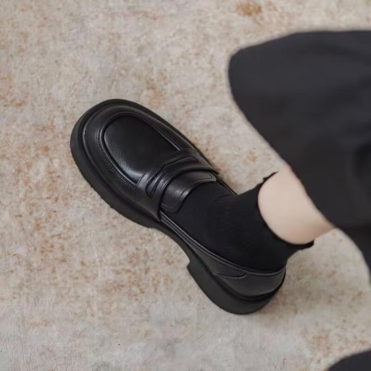 Inside and Outside Real Soft Leather Brown Loafers Women's 2023 Autumn New Small Leather Shoes British Style Platform One Pedal Jk Single Shoes