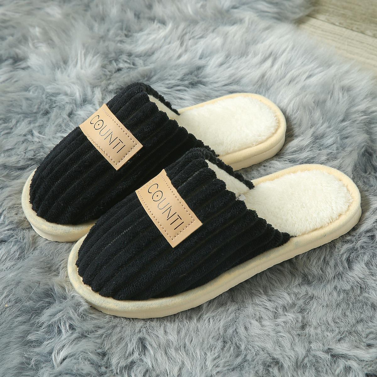 

Однотонные плюшевые тапочки с закрытым носком для домашнего использования женщинами весной и осенью, домашние тапочки на ЭВА-подошве для деревянного пола 38-39 чёрный