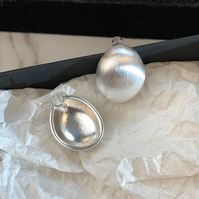 925 Silver Needle Retro Brushed Metal Ball Earrings Women's Niche Temperament High-end Stud Earrings New Earrings