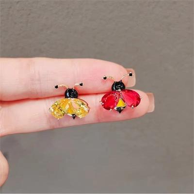 Broches Abeille Super Mini Style Coréen Abeille Cartoon Broches Décoratives en Métal Ornements pour Vêtements de Femme
