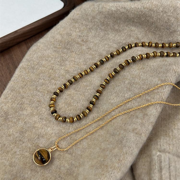 Autumn and Winter Women's Fashion Light Luxury Niche Personality Layered Bead Necklace