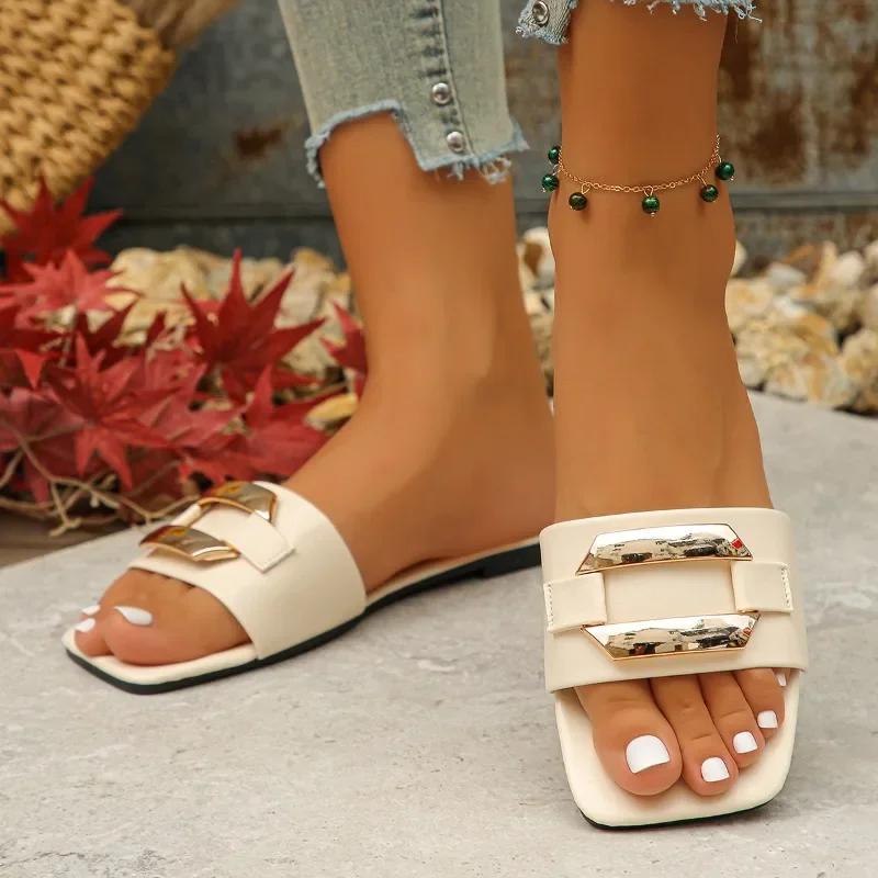 Fashion 2025 Shoes Female Plus Size Women's Slippers Hot Sale Casual Slippers Women Metal Decoration Square Toe Flat with Women's Sandal