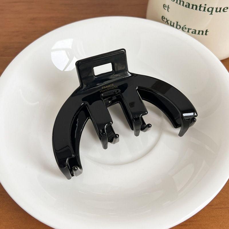 1pc French Hair Clip with High-end Feel, Shark Clip with Curved Hollow Out, Light Luxury, Black and White Pattern Hair Grab