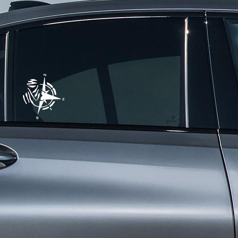 G115 12X13CM Car Sticker Creative Design Personality Fashion Compass PvcDecoration Accessories Waterproof Cover Scratch Decal