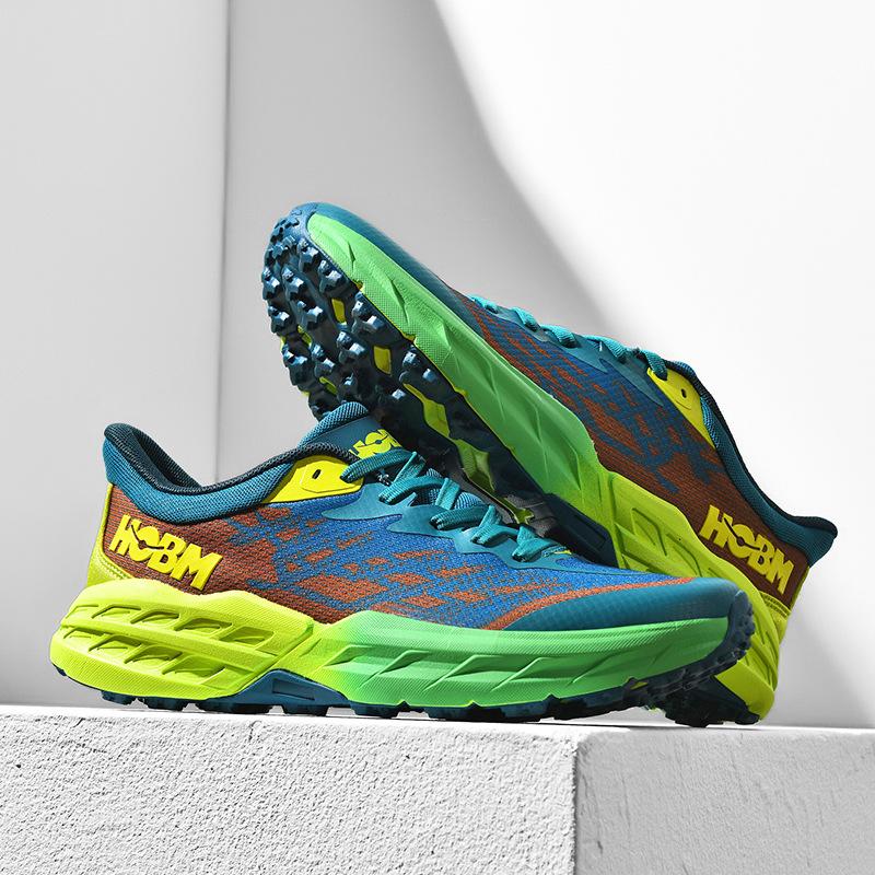 Running shoes men's spring and autumn students ultra-light shock absorption youth running shoes sports casual non-slip black and gray men's shoes