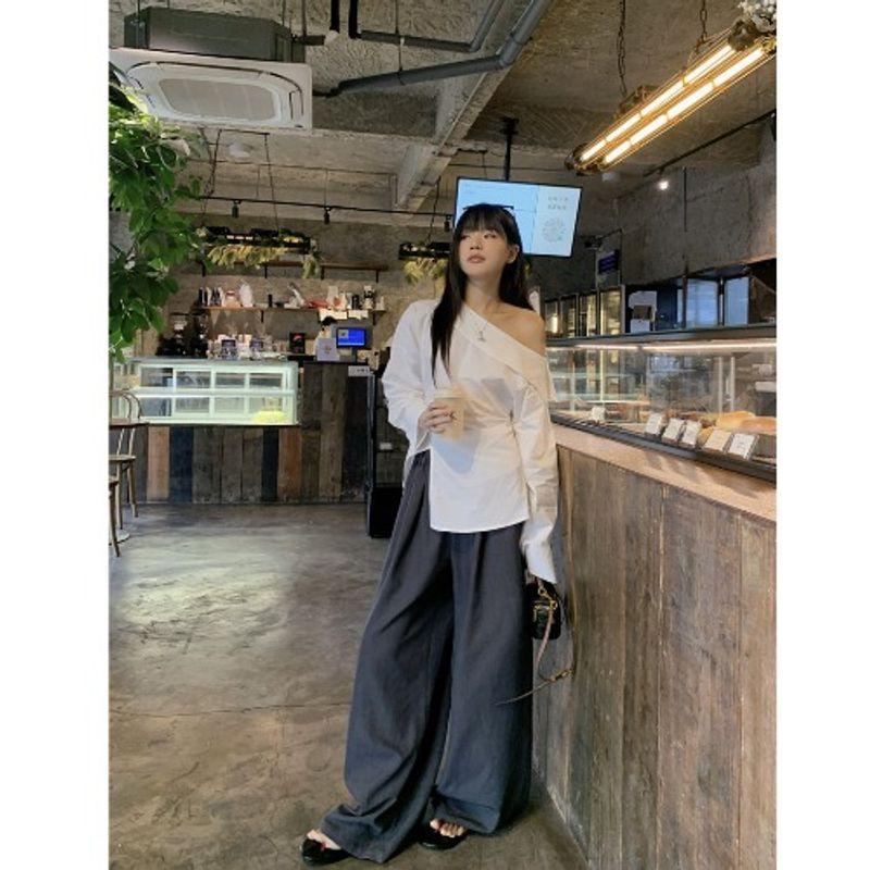 

Kumikumi Stylish Slit Hemline at Hem off-the-Shoulder Long Sleeves Shirt Women Fall Draped Casual Pants Pants Two-piece Set Grey Loose pants M
