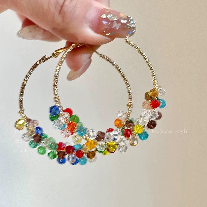 

Hand-wound colored crystal pearl earrings women s fashion niche exaggerated design earrings personalized dopamine earrings 925 silver needle