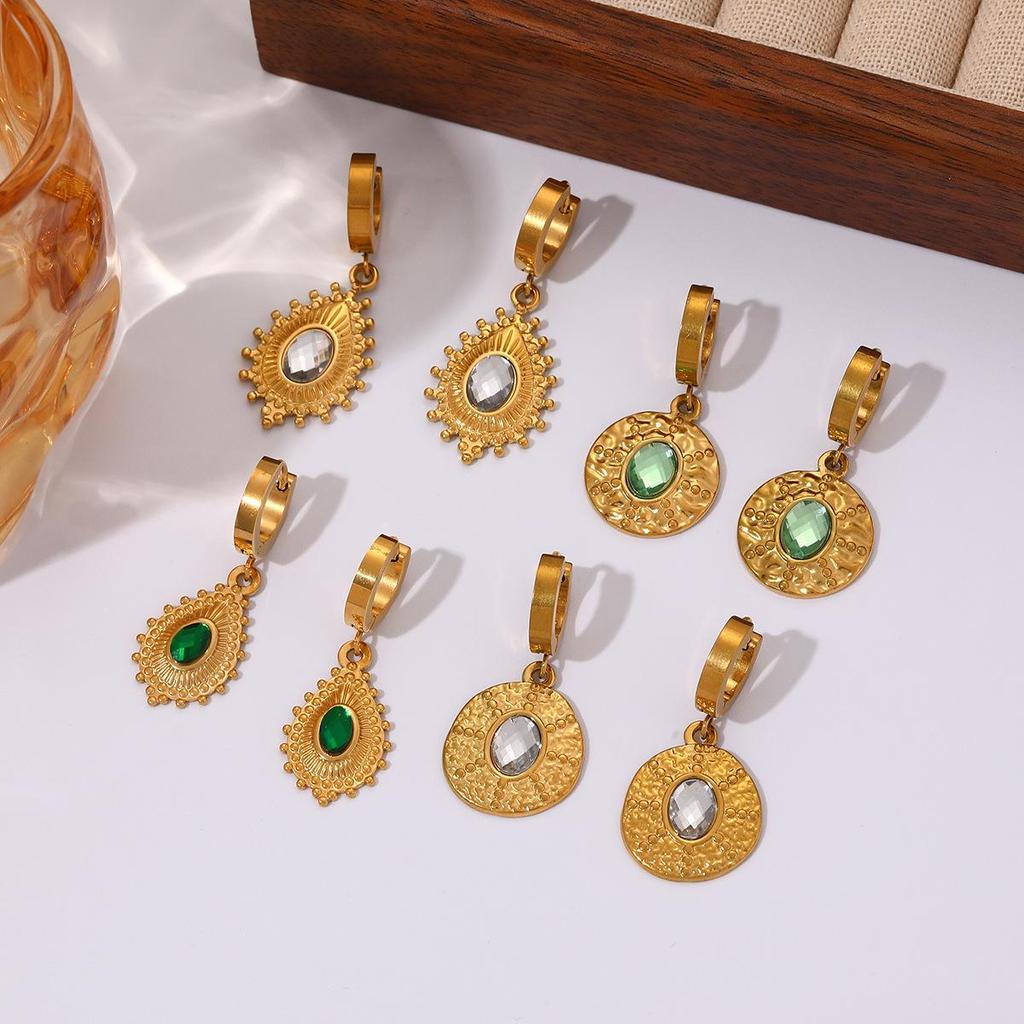 Women's Vintage-Style Stainless Steel Diamond Earrings: High-End, Luxurious, and Elegant