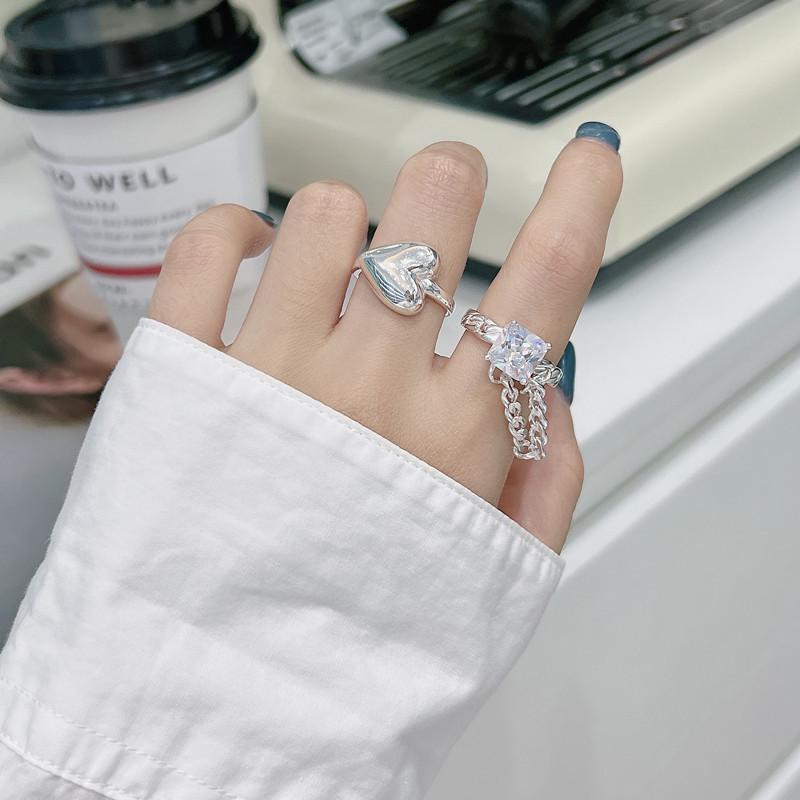 S925 Sterling Silver Heart Ring - Korean Style with Smooth Texture, Perfect for Fashion Bloggers & Heart-Shaped Jewelry Enthusiasts