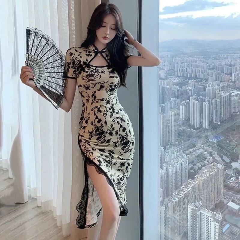 Cheongsam Damen Sommer verbessert leicht Französisches Temperament Retro Erste Liebe Taille Schlank Spitze Hüfte Druck Kleid