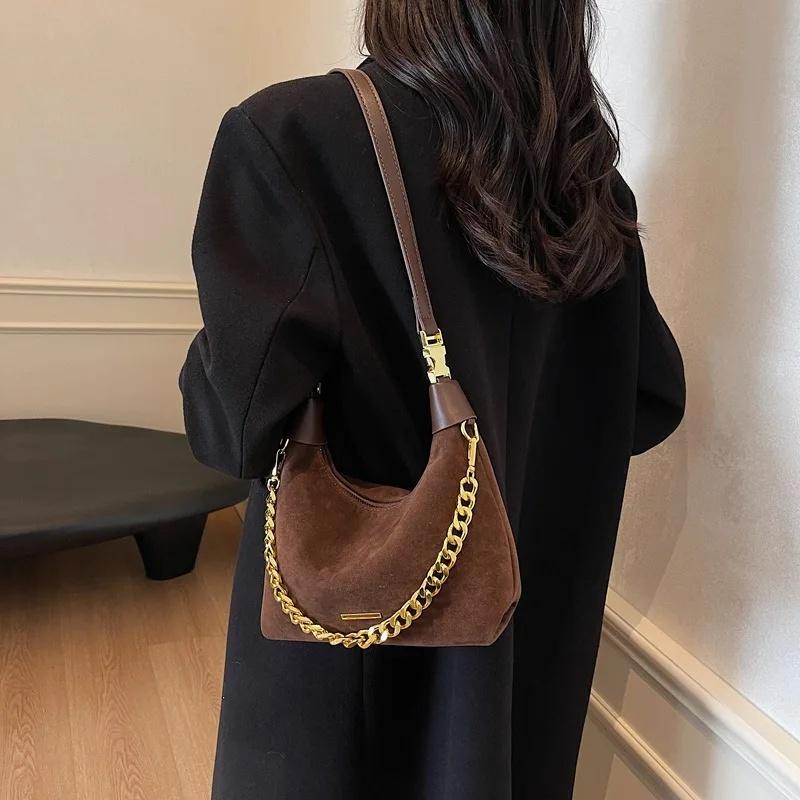 French Style Versatile Suede Handbag Women's Casual Crossbody Bag Retro Texture Single Shoulder Bag Neutral Minimalist Style