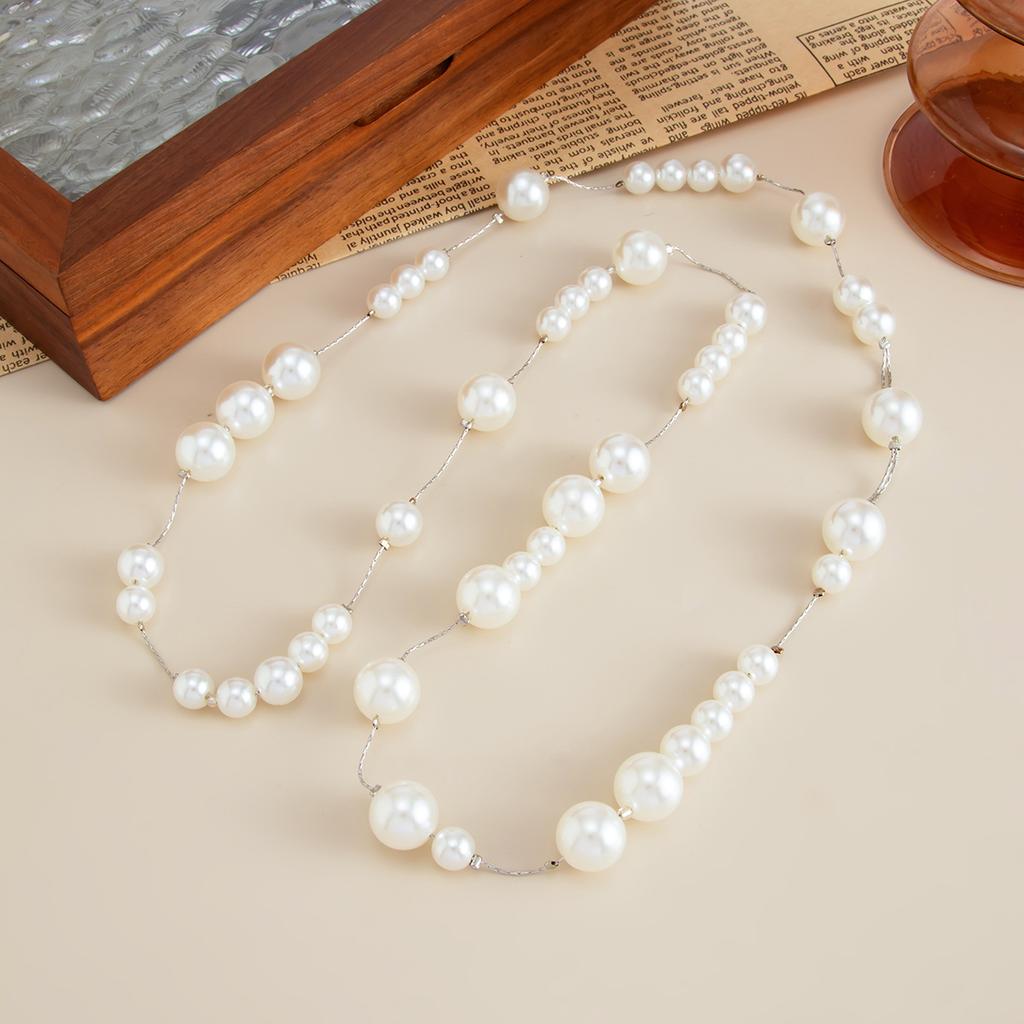 Temperament Light Luxury Imitation Pearl Beaded Necklace, Fashionable Long Chain Stacked With Sweater Chain Necklace